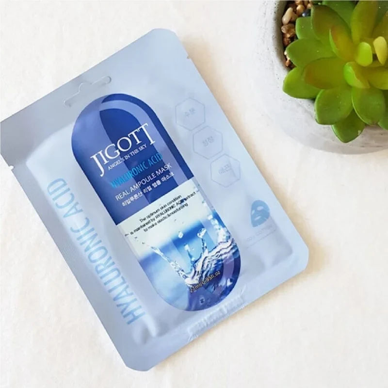 JIGOTT Зволожувальна маска для розгладження Hyaluronic Acid Real Ampoule Mask